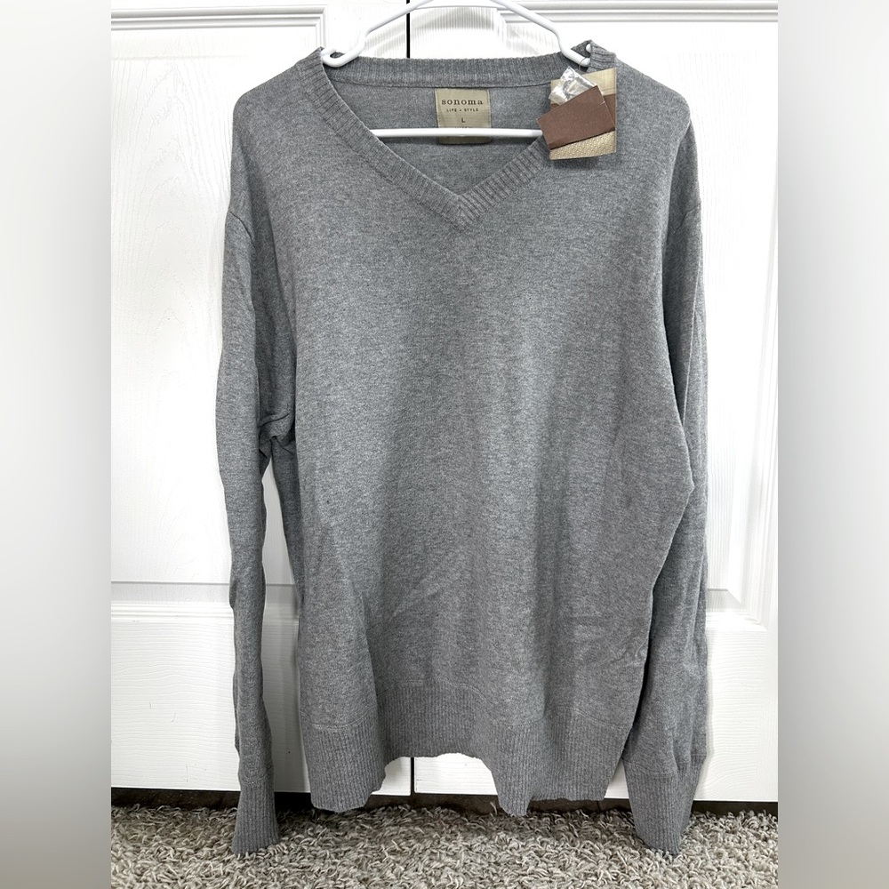 NWT Sonoma Men’s Large Gray V-Neck Sweater